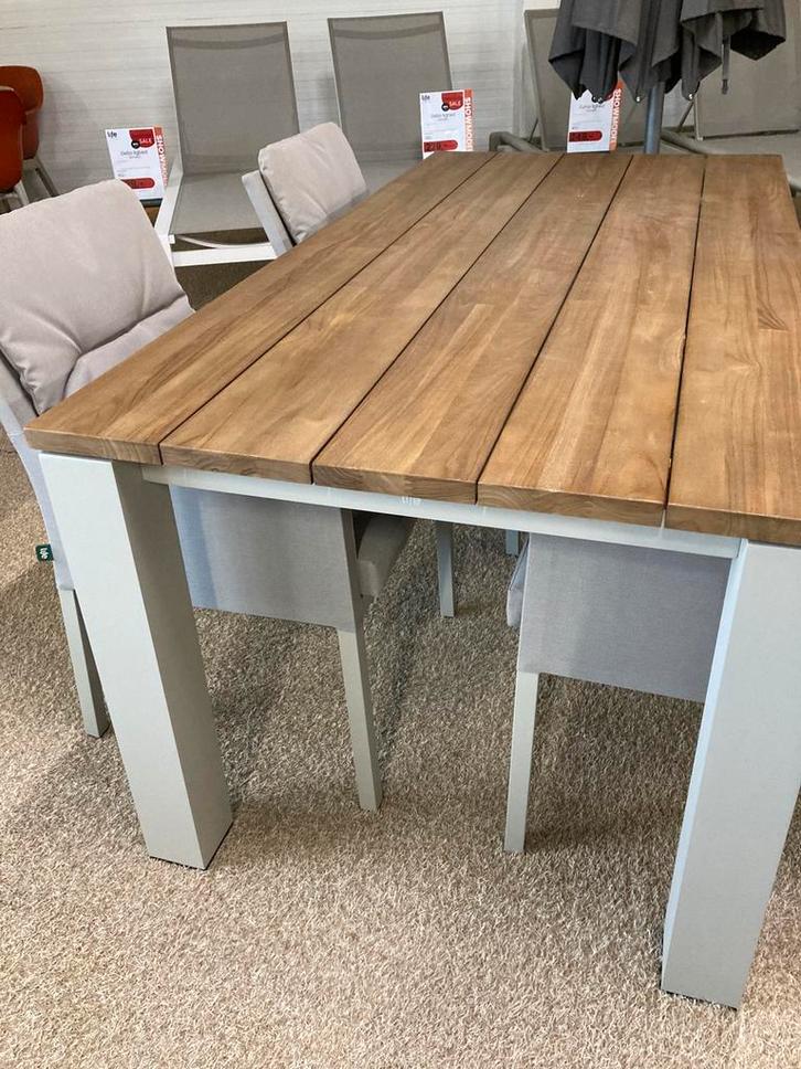 Tuintafel beige 180 x90 met 4 stoelen, Tuin en Terras, Tuinsets en Loungesets, Nieuw, Tuinset, Aluminium, 4 zitplaatsen, Eettafel