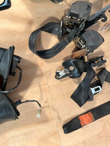 Suzuki swift onderdelen beschikbaar voor biedingen