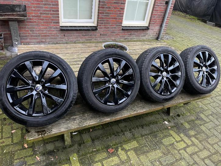Originele Volvo V60  2018 velgen 17inch, Auto-onderdelen, Banden en Velgen, Velg(en), Zomerbanden, 17 inch, 215 mm, Gebruikt, Ophalen