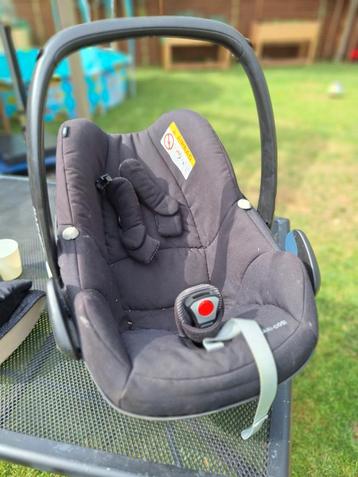 Maxi cosi peble beschikbaar voor biedingen