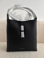 Charles & Keith Beryl Hobo Bag, Ophalen of Verzenden, Nieuw, Zwart