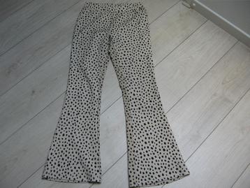 Nw leuke broek kids 158 164 voorjaar 2025 €9.00 brede boord beschikbaar voor biedingen