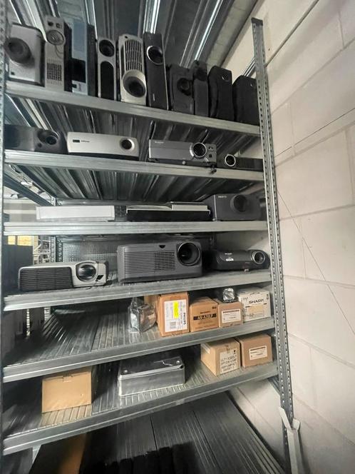 STUNTVERKOOP PARTIJ Ruim 20 Beamers !!!!! Wees snel, Audio, Tv en Foto, Professionele Audio-, Tv- en Video-apparatuur, Gebruikt