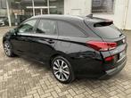 Hyundai i30 Wagon 1.4 T-GDI Yes Premium Camera Carplay Pdc B, Stof, 4 cilinders, Zwart, Handgeschakeld