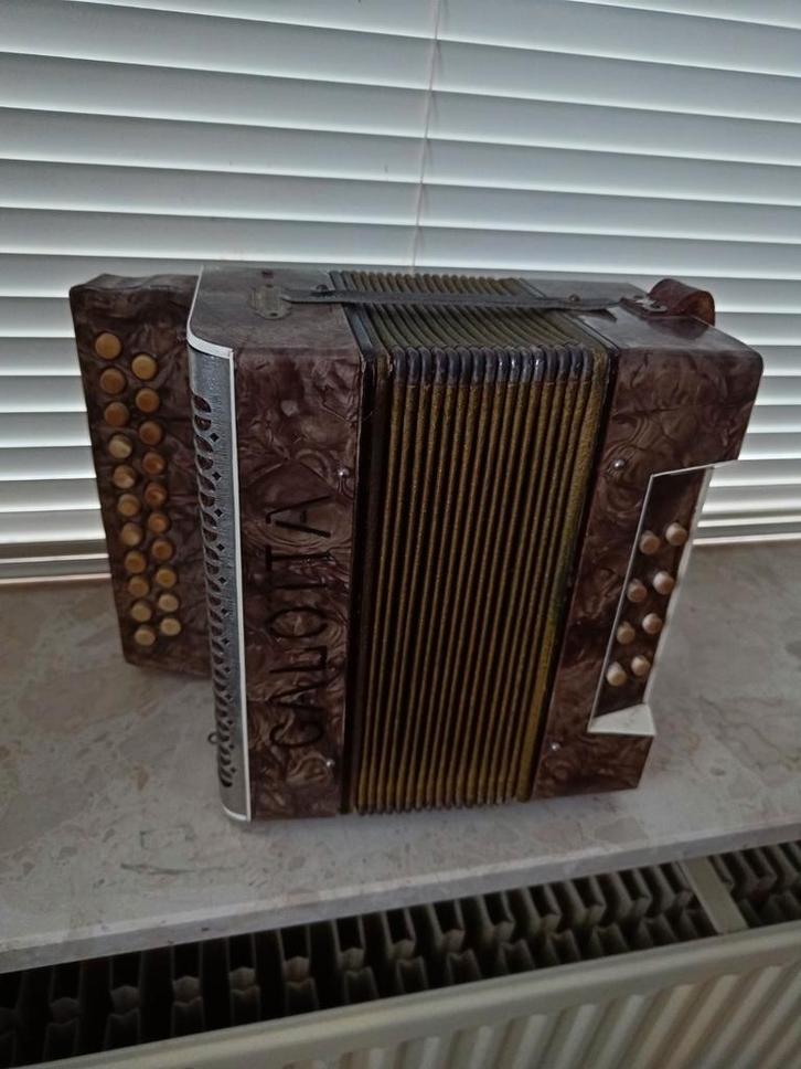 Galotta Trekharmonica - in goede staat., Muziek en Instrumenten, Accordeons, Ophalen of Verzenden