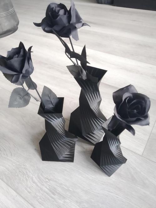 verschillende Sets van kunststof vazen met rozen, Huis en Inrichting, Woonaccessoires | Kunstplanten en Kunstbloemen, Nieuw, Binnen