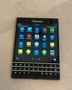 Goede werkend blackberry passport blac edition met spotify e, Telecommunicatie, Mobiele telefoons | Hoesjes en Frontjes | Blackberry