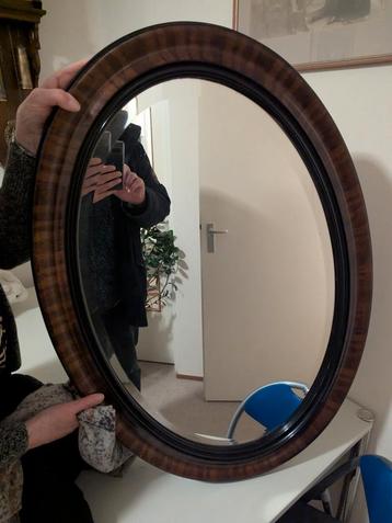 Antieke Ovale Spiegel met Facetrand beschikbaar voor biedingen