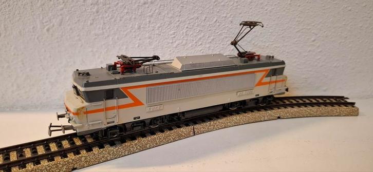 Märklin 3325 BB 7200 SNCF - Grijs/Oranje - Analoog - OVP, Hobby en Vrije tijd, Modeltreinen | H0, Zo goed als nieuw, Locomotief