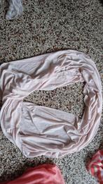 Gratis sjaal - diverse kleuren, Ophalen, Hoed, One size fits all, Gedragen