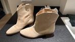 Mooie sissy boy laarsjes beige mast 38, Kleding | Dames, Ophalen of Verzenden, Zo goed als nieuw, Beige