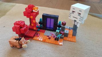 Lego Minecraft 21255 - Het Netherportaal beschikbaar voor biedingen