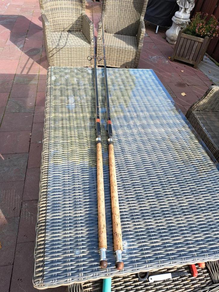 2 x OLDSKOOL 2 X SPORTEX KEVLAR VAN CO SIELHORST, Watersport en Boten, Hengelsport | Karpervissen, Zo goed als nieuw, Complete set