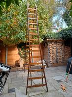 MOOIE STEVIGE SOLIDE HOUTEN LADDER., Doe-het-zelf en Verbouw, Ladders en Trappen, Ophalen, Gebruikt, Ladder, 4 meter of meer