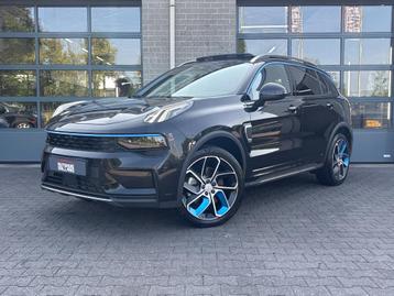 Lynk & Co 01 1.5 PLUG IN HYBRID | ZWARTE HEMEL | 360 CAMERA  beschikbaar voor biedingen