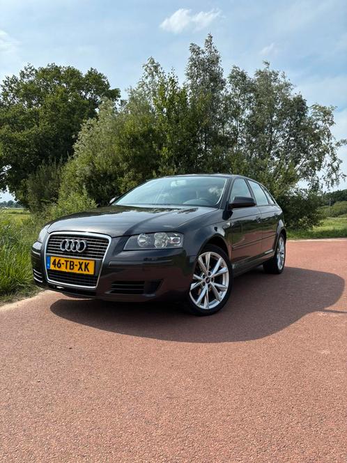 Audi A3 2.0 Sportback 110KW 2006 Grijs, Auto's, Audi, Particulier, A3, Airbags, Bluetooth, Centrale vergrendeling, Climate control