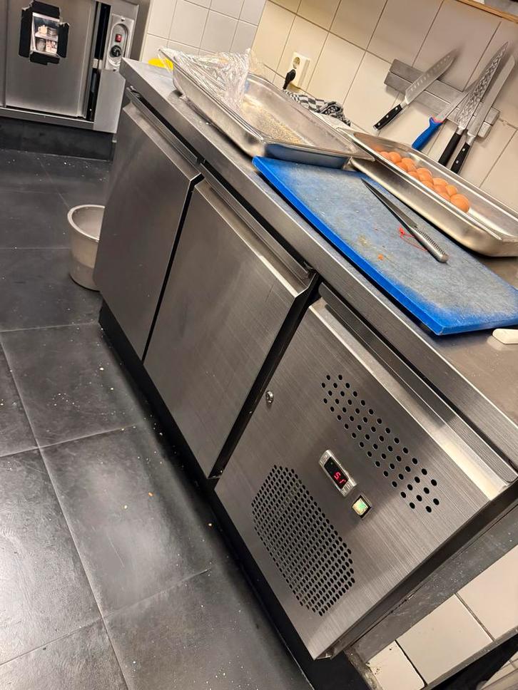 Koelwerkbank - Goed Werkend!, Zakelijke goederen, Horeca | Keukenapparatuur, Koelen en Vriezen, Gebruikt, Ophalen