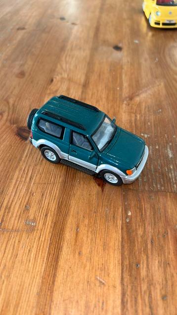 Hongwell Toyota Landcruiser 1:43 beschikbaar voor biedingen