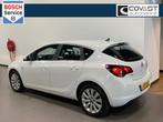 Opel Astra 1.4 Cosmo Navigatie|Leder|Stoelverw.|CruiseContro, 101 pk, Gebruikt, 4 cilinders, Wit