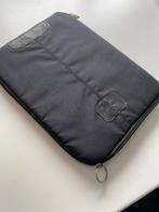 Beschermhoes/sleeve voor I-Pad tablet hoes, Ophalen of Verzenden, Gebruikt, Bescherming voor- en achterkant, Caselogic