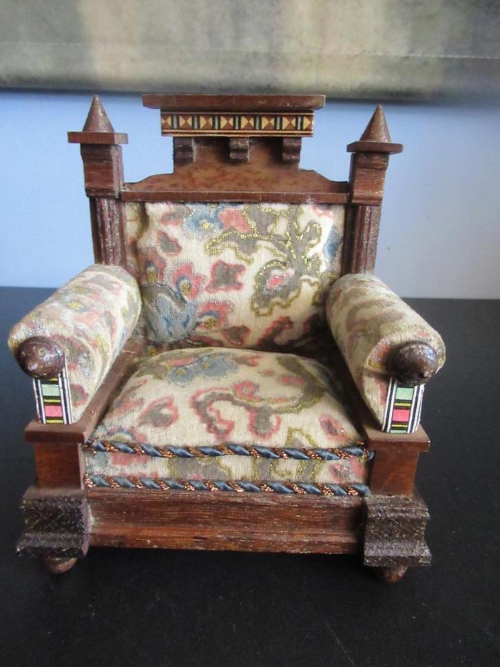 ANTIEK POPPENHUIS FAUTEUIL verzenden mogelijk, Antiek en Kunst, Antiek | Speelgoed, Ophalen