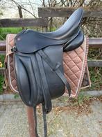 Rossner dressuurzadel en leren singel, Dieren en Toebehoren, Paarden en Pony's | Zadels, Ophalen of Verzenden, Gebruikt, Dressuur