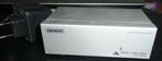 Eminent AB7802 2 Port 400Mhz Video Splitter 1Xin 2Xout, Ophalen of Verzenden, Zo goed als nieuw