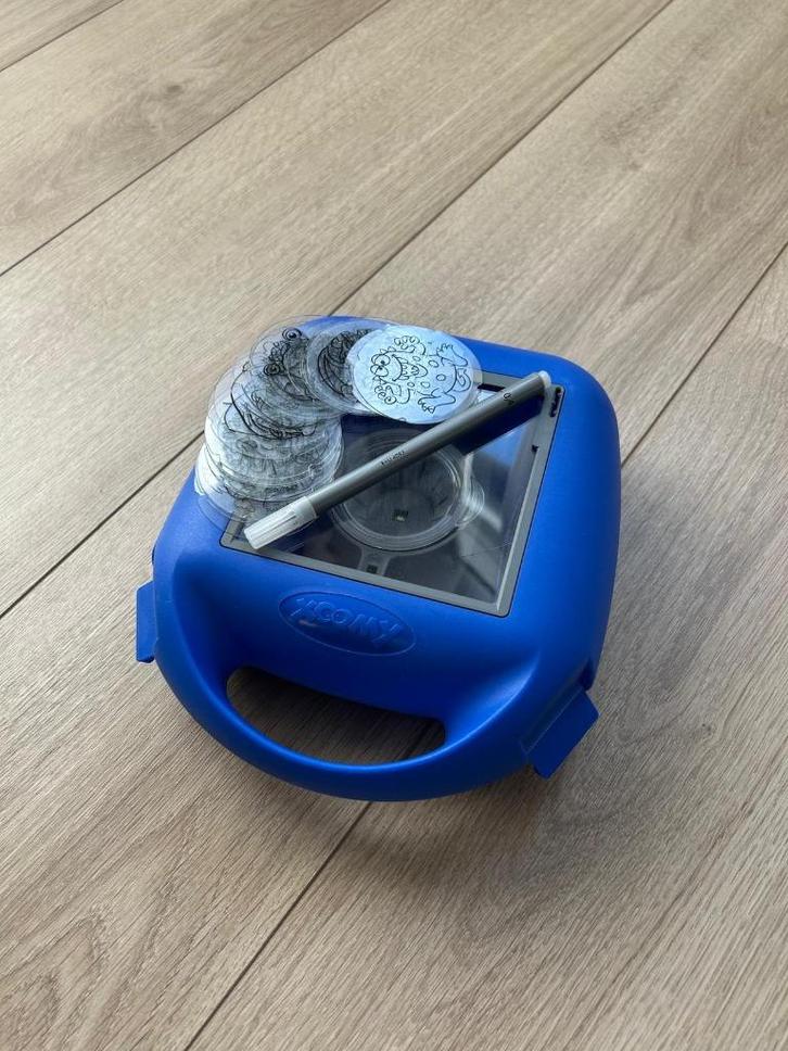 Xoomy Teken Box, Hobby en Vrije tijd, Tekenen, Ophalen of Verzenden