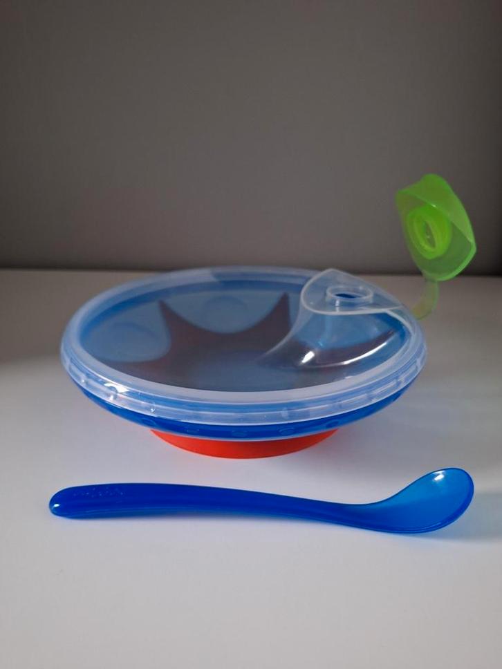 Nuby warmtehoudend bordje met zuignap en lepel, Kinderen en Baby's, Babyvoeding en Toebehoren, Zo goed als nieuw, Overige typen