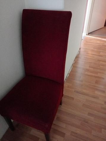 4 eetkamerstoelen donkerrood. Zsm ophalen.  beschikbaar voor biedingen