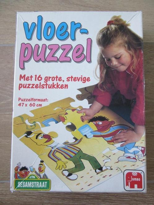 vloerpuzzel Sesamstraat Jumbo16 Stukjes.één leuke puzzel Jum, Kinderen en Baby's, Speelgoed | Kinderpuzzels, Gebruikt, 6 maanden tot 2 jaar