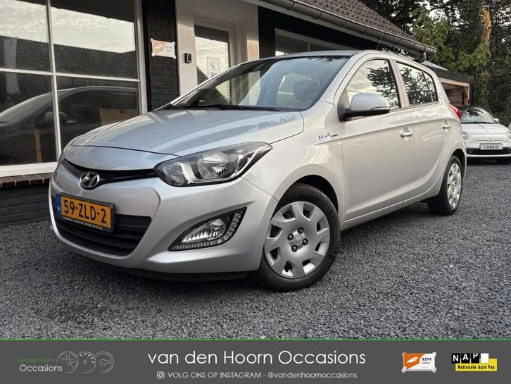Hyundai i20 1.2i AIRCO | 5DRS | NW APK | NAP | NL AUTO, Auto's, Hyundai, Bedrijf, i20, ABS, Airbags, Airconditioning, Alarm, Elektrische buitenspiegels