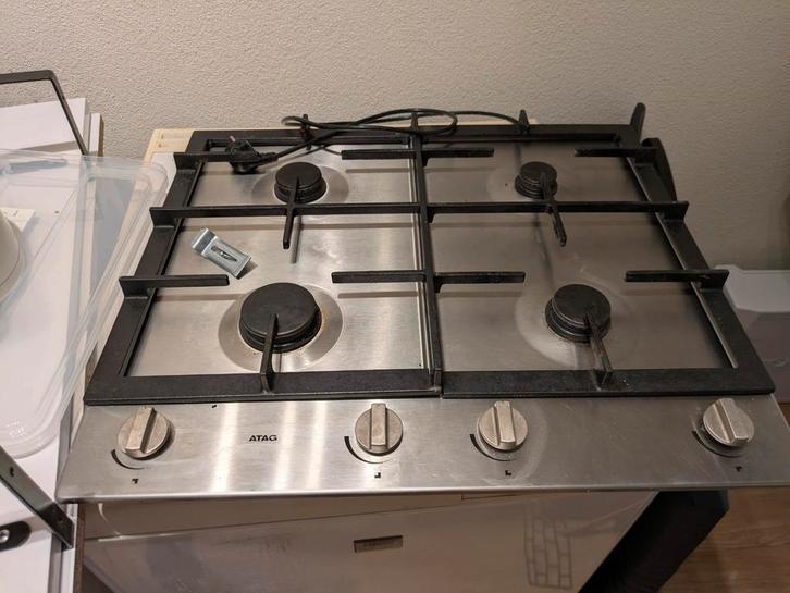 ATAG Gasfornuis + Pannenset (gas-slang optioneel), Witgoed en Apparatuur, Fornuizen, Gebruikt, Vrijstaand, Gas, 4 kookzones, Ophalen of Verzenden