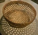 Mand, Huis en Inrichting, Woonaccessoires | Schalen en Manden, Ophalen of Verzenden, Gebruikt, Rond, Riet