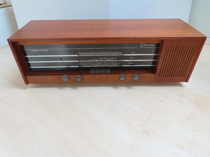 Philips 22RB463 buizenradio nr. 1, Antiek en Kunst, Antiek | Tv's en Audio, Ophalen