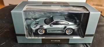 Origineel Dealermodel Porsche 911 GT3 RS 992 zilver 1:43 new beschikbaar voor biedingen