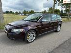 Volvo V50 2.5 T5 Exclusive, Auto's, Volvo, Voorwielaandrijving, Beige, 700 kg, 2521 cc