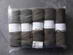 5 bollen Yarn and Colors Happy 091 Khaki, Ophalen of Verzenden, Nieuw, Breien, Wol of Garen