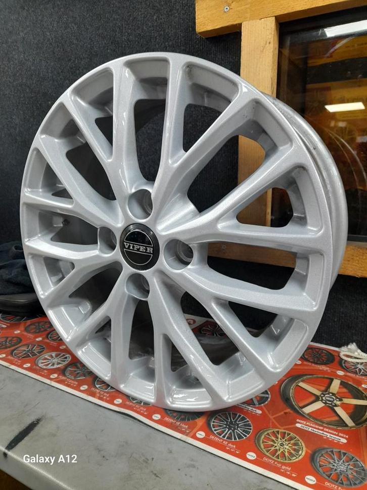15 inch Hyundai i10, Kia, Opel, Suzuki Alto velgen 4x100, Auto-onderdelen, Banden en Velgen, Velg(en), Zomerbanden, 15 inch, Personenwagen