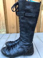 *Footnotes* Zeer mooie zwart leren laarzen mt 38, Kleding | Dames, Schoenen, Hoge laarzen, Zwart, Ophalen of Verzenden, Zo goed als nieuw