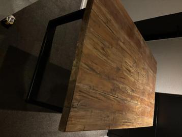 Tafel voor keuken of kantoor  beschikbaar voor biedingen