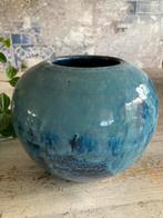Handgemaakte blauw geglazuurde vaas, Huis en Inrichting, Woonaccessoires | Vazen, Ophalen of Verzenden