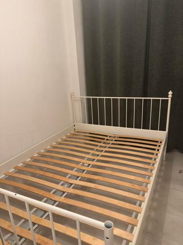IKEA / Witte bed  metaal met bodem - afbeelding 2