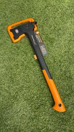 Fiskars x24 bijl nieuw, Tuin en Terras, Hand-tuingereedschap, Ophalen of Verzenden, Nieuw, Bijl