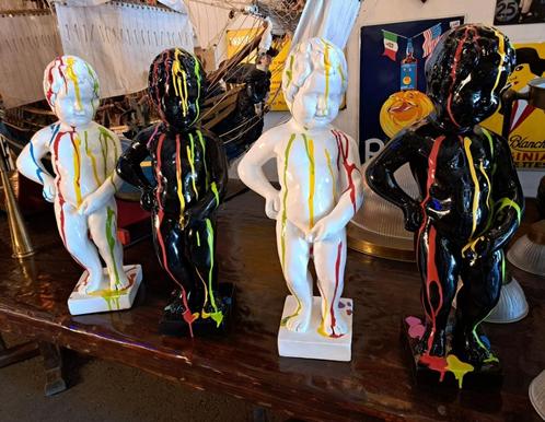 Manneke pies verf kunst stijl leuk & apart beeld 60 cm hoog, Antiek en Kunst, Curiosa en Brocante, Ophalen