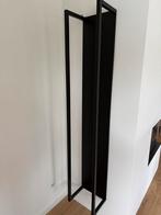 Zwart stalen houtrek voor aan de wand, Huis en Inrichting, Ophalen, Zo goed als nieuw, Hout, Overige soorten