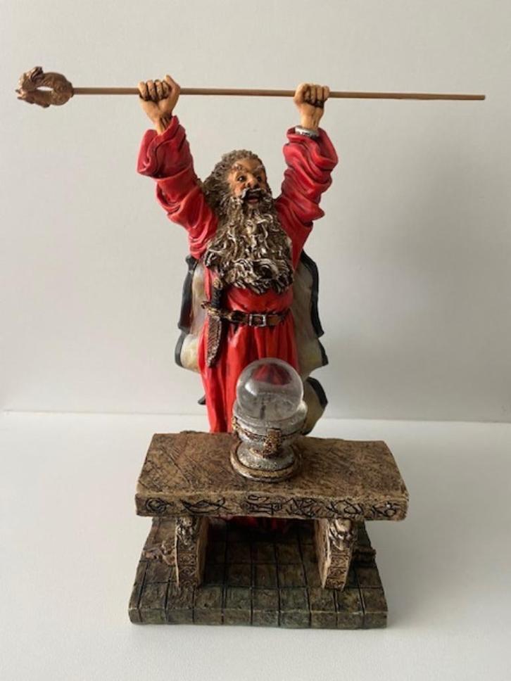 Merlijn fantasie beeld., Verzamelen, Beelden en Beeldjes, Gebruikt, Fantasy, Ophalen of Verzenden