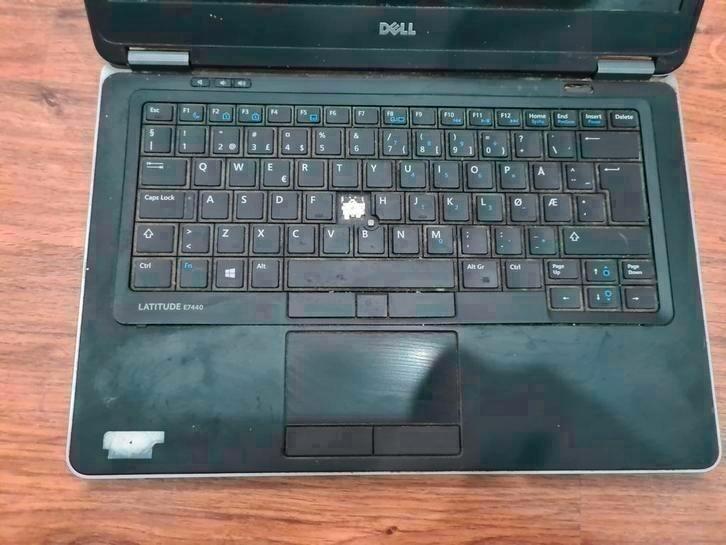 Dell Laptop voor Onderdelen/Reparatie defect, Computers en Software, Windows Tablets, Niet werkend, Ophalen of Verzenden