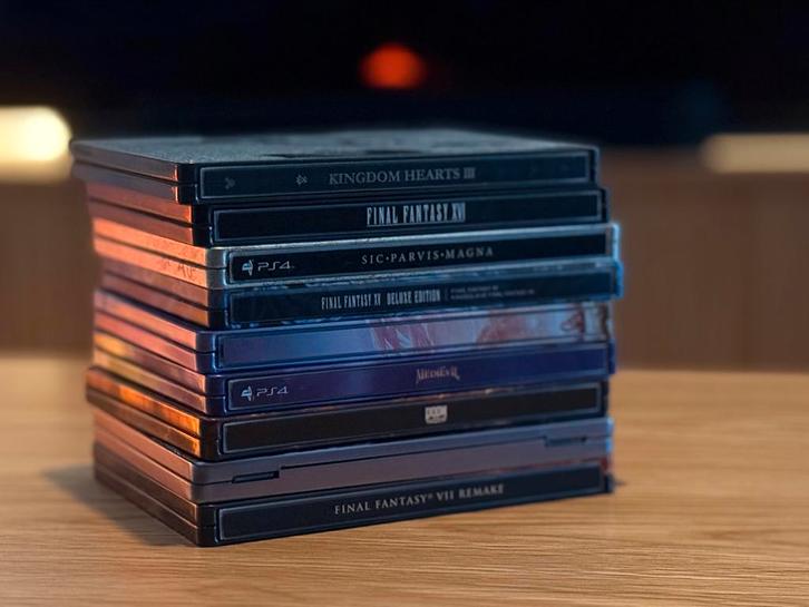 Kleine collectie steelbooks PS4 / PS5, Spelcomputers en Games, Games | Sony PlayStation 4, Zo goed als nieuw, Role Playing Game (Rpg)