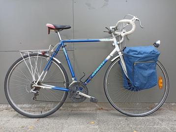 Avanti Super Strada 12 versnellingen Suntour beschikbaar voor biedingen